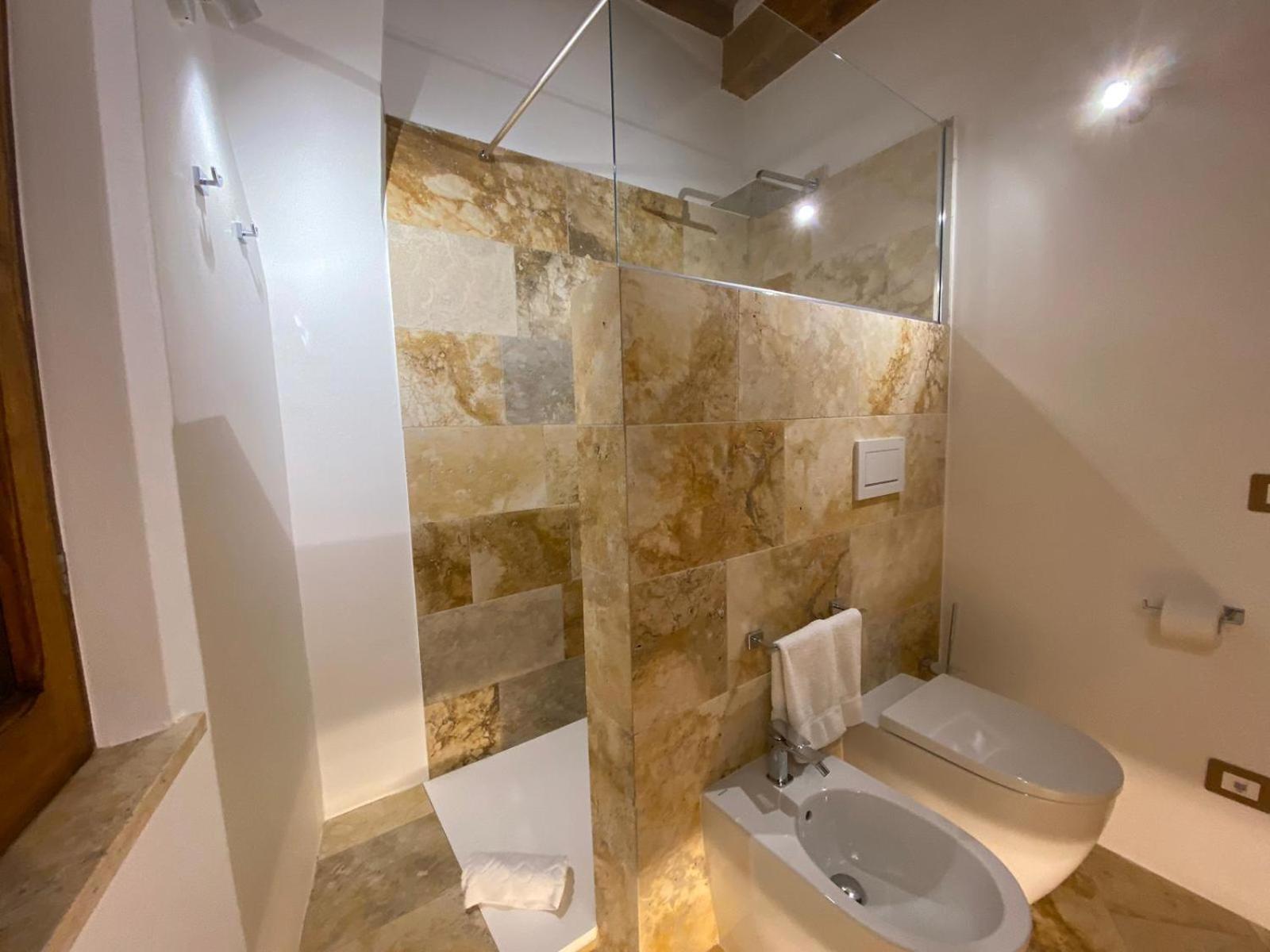 Lastamperia19 Camere-Rooms Montepulciano Exterior photo